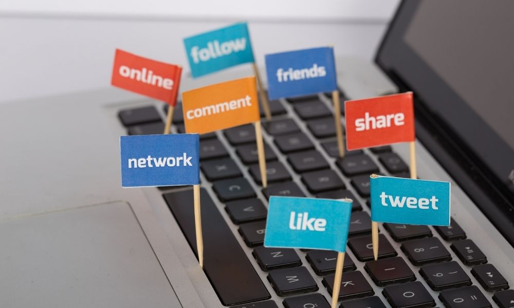 social media automation tools free